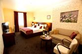 oroszlanos-borhotel-szallas-02A11C80CC-07BB-19EF-9FB9-C4ACF0CAB241.jpg